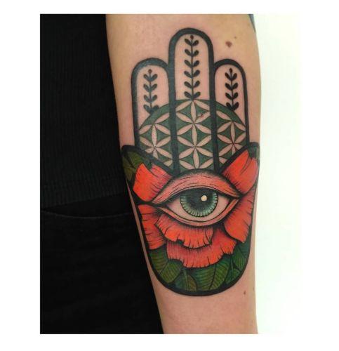 Hamsa hand best sale tattoo kyrie